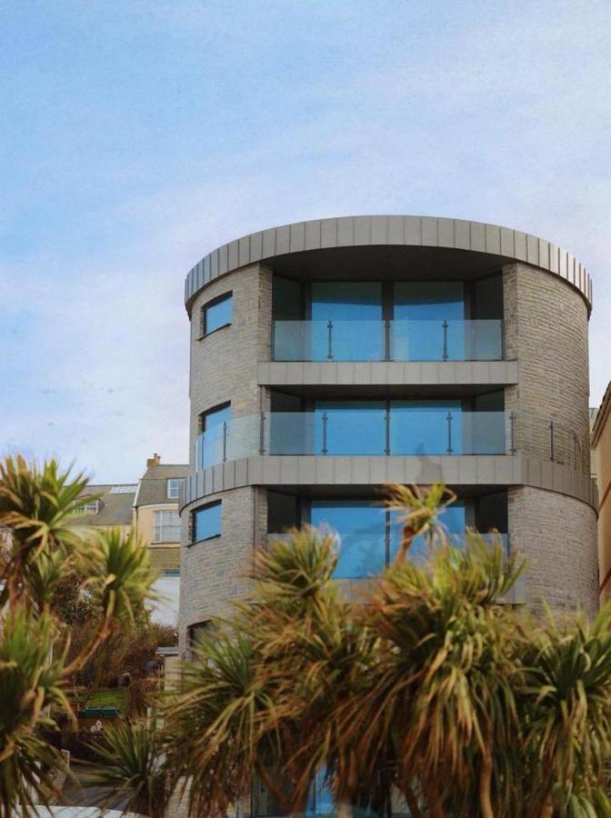 2 The View Apartments Ilfracombe - Seafront, Parking, Lift, Ev Экстерьер фото